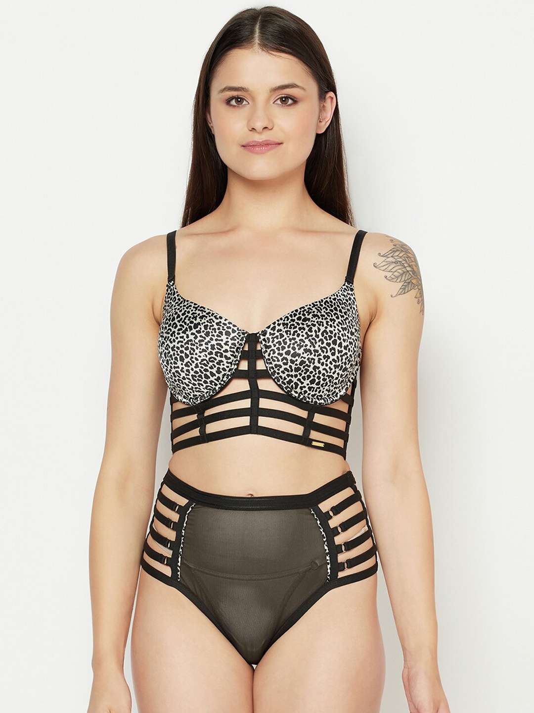 

Da Intimo Self Designed Lightly Padded Underwired Mid-Rise Lingerie Set, Black