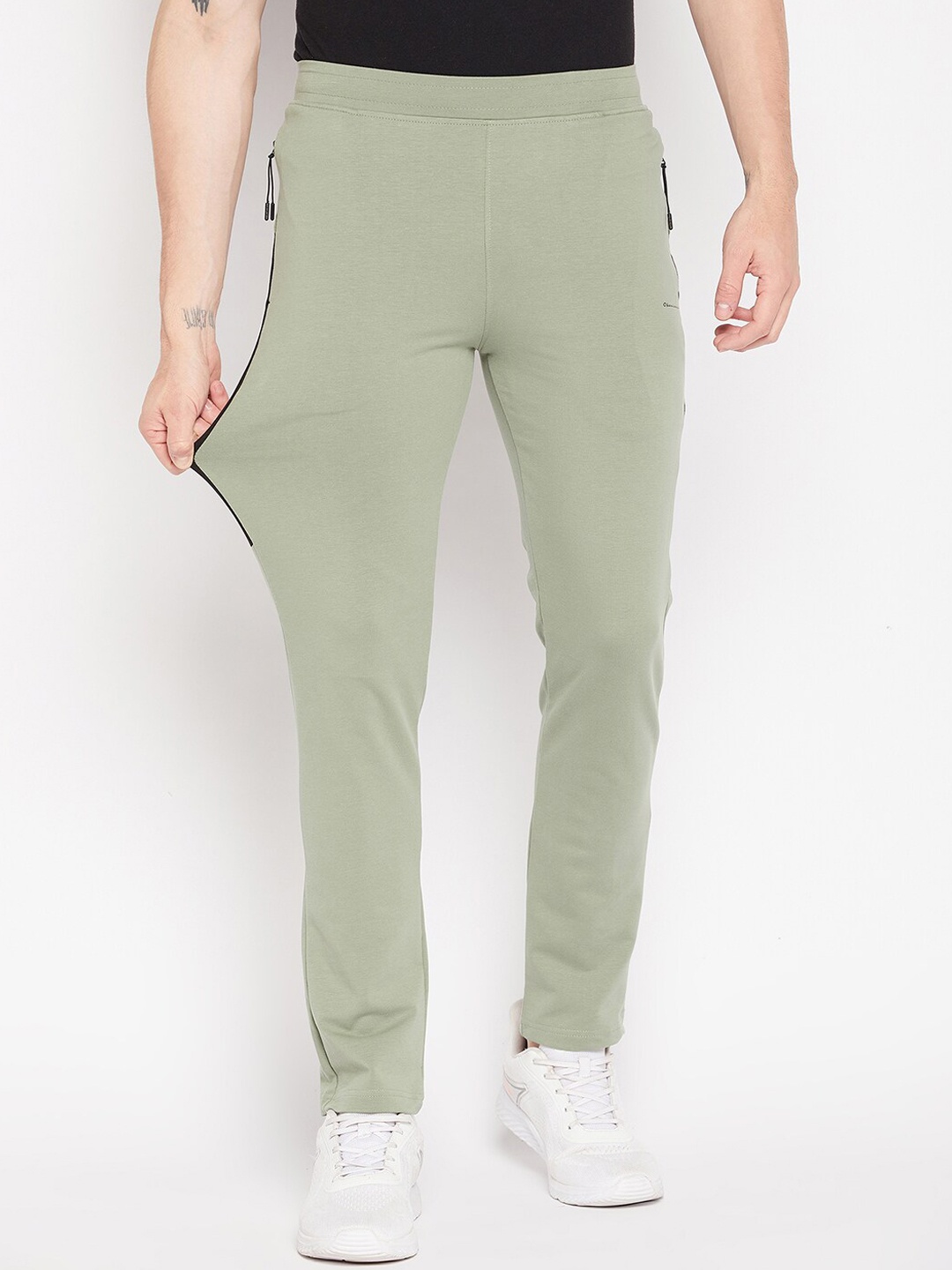 

Okane Men Mid-Rise Slim-Fit Track Pants, Green