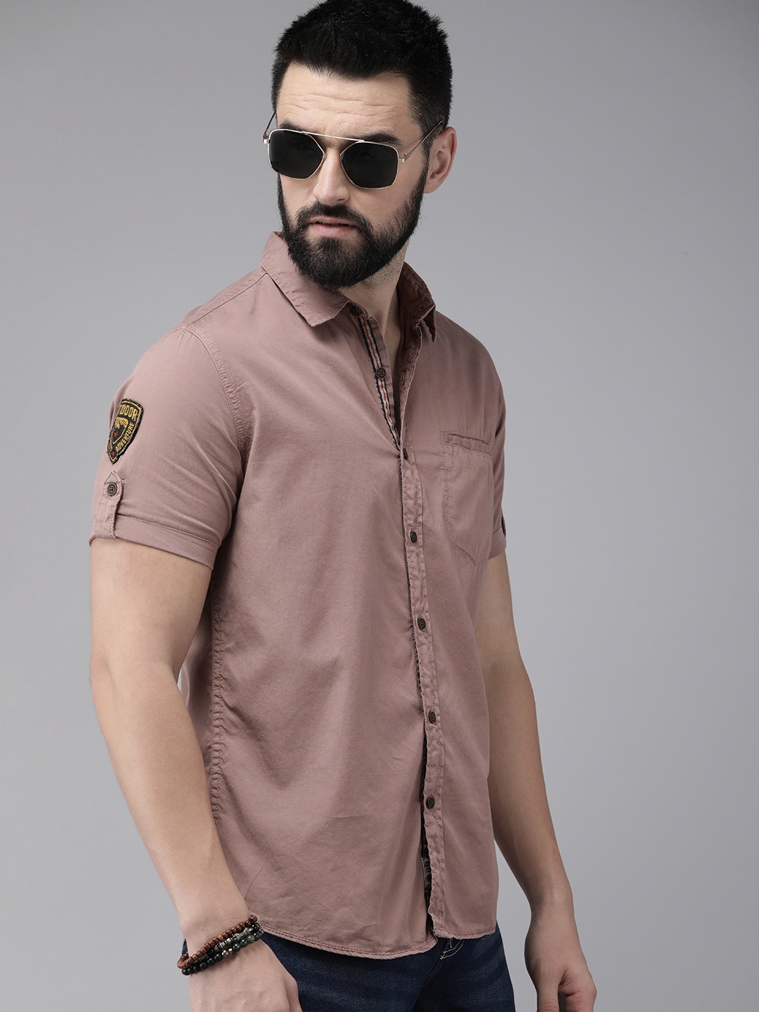 

The Roadster Life Co. Pure Cotton Spread Collar Solid Regular Fit Casual Shirt, Mauve