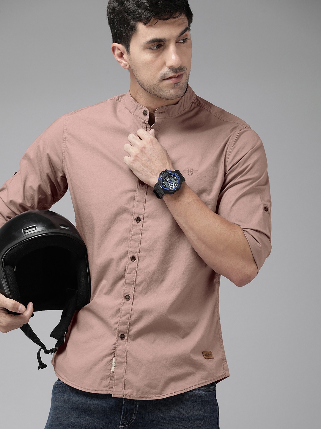 

The Roadster Lifestyle Co. Men Solid Band Collar Roll-Up Sleeves Casual Shirt, Mauve