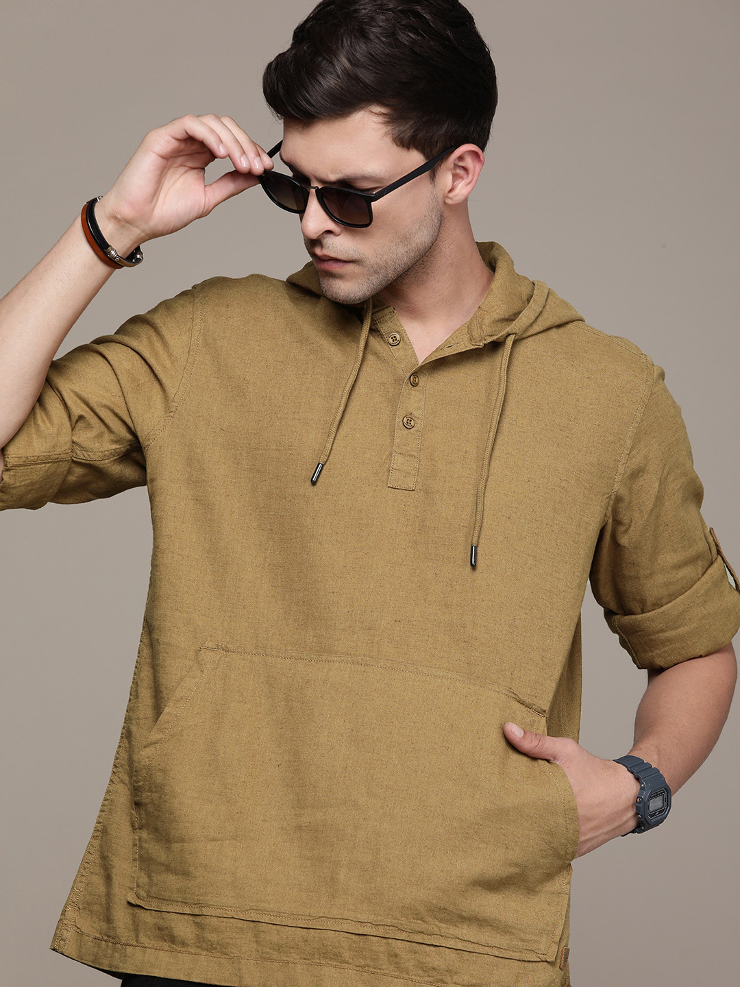 

The Roadster Life Co. Solid Cotton Linen Hooded Casual Shirt, Khaki