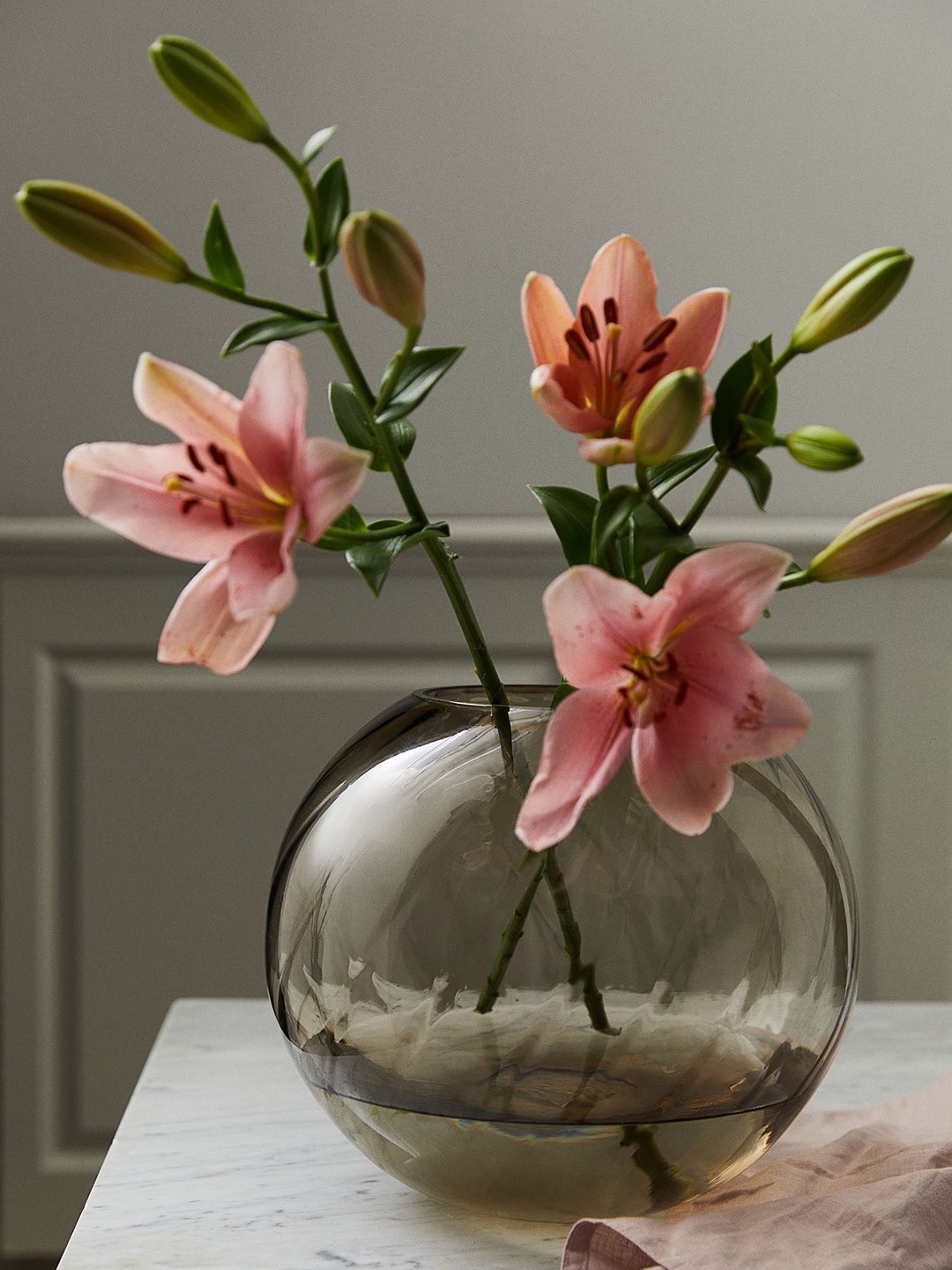 

H&M Beige Large Glass Vase