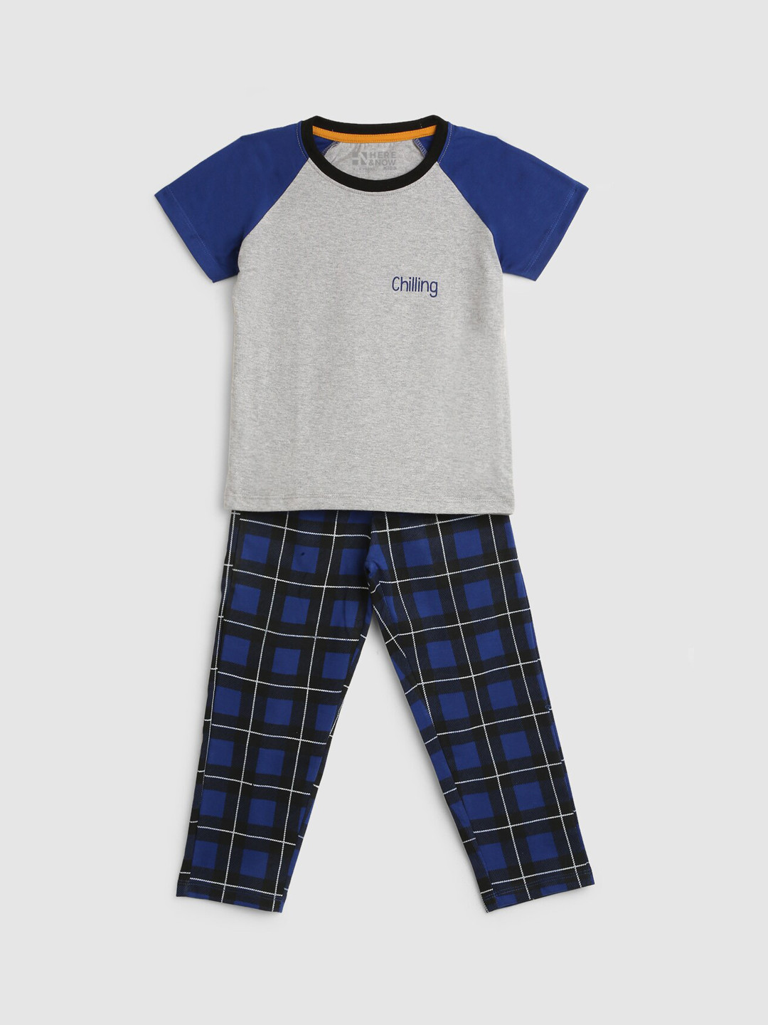 

HERE&NOW Boys Checked Night Suit, Grey