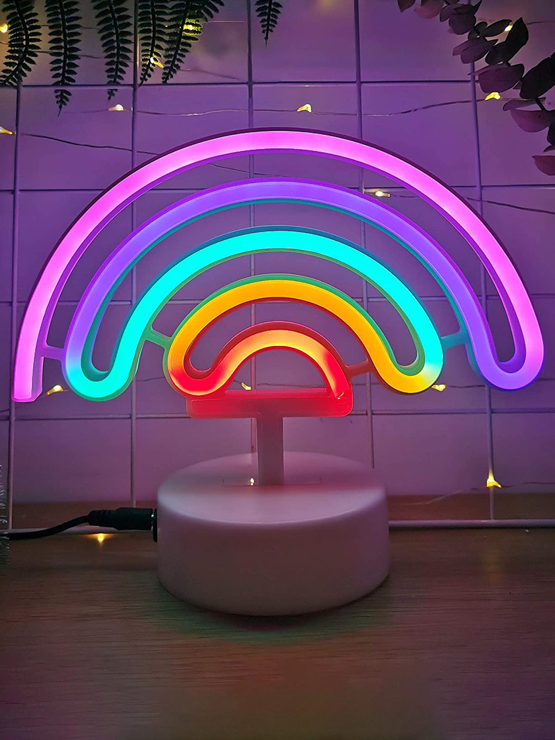 

royalkart White Textured 3D LED Acrylic Table Lamp