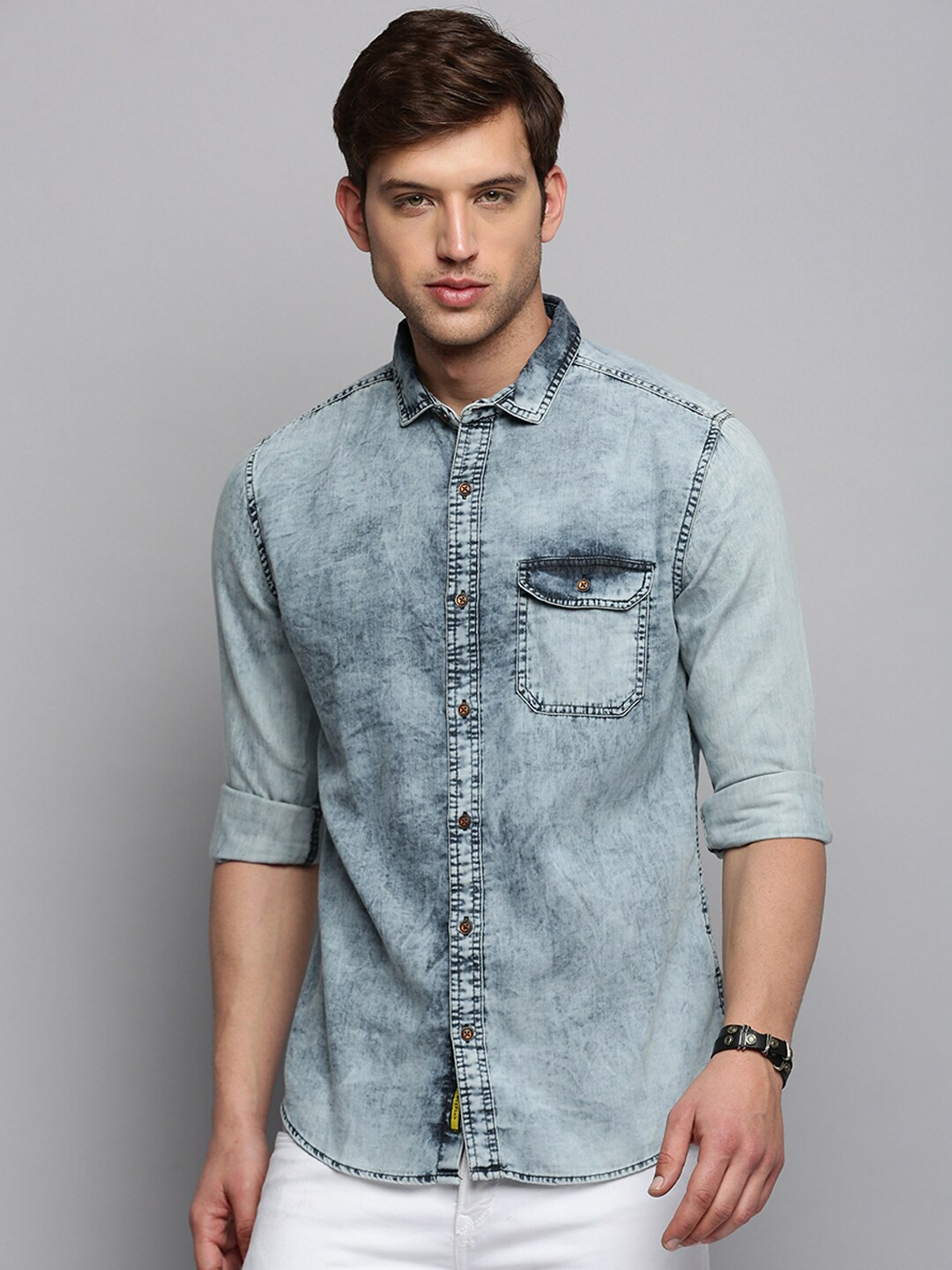 

SHOWOFF Classic Faded Casual Denim Shirt, Grey