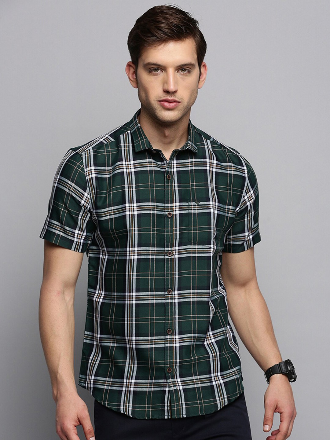 

SHOWOFF Classic Tartan Checks Checked Cotton Casual Shirt, Olive