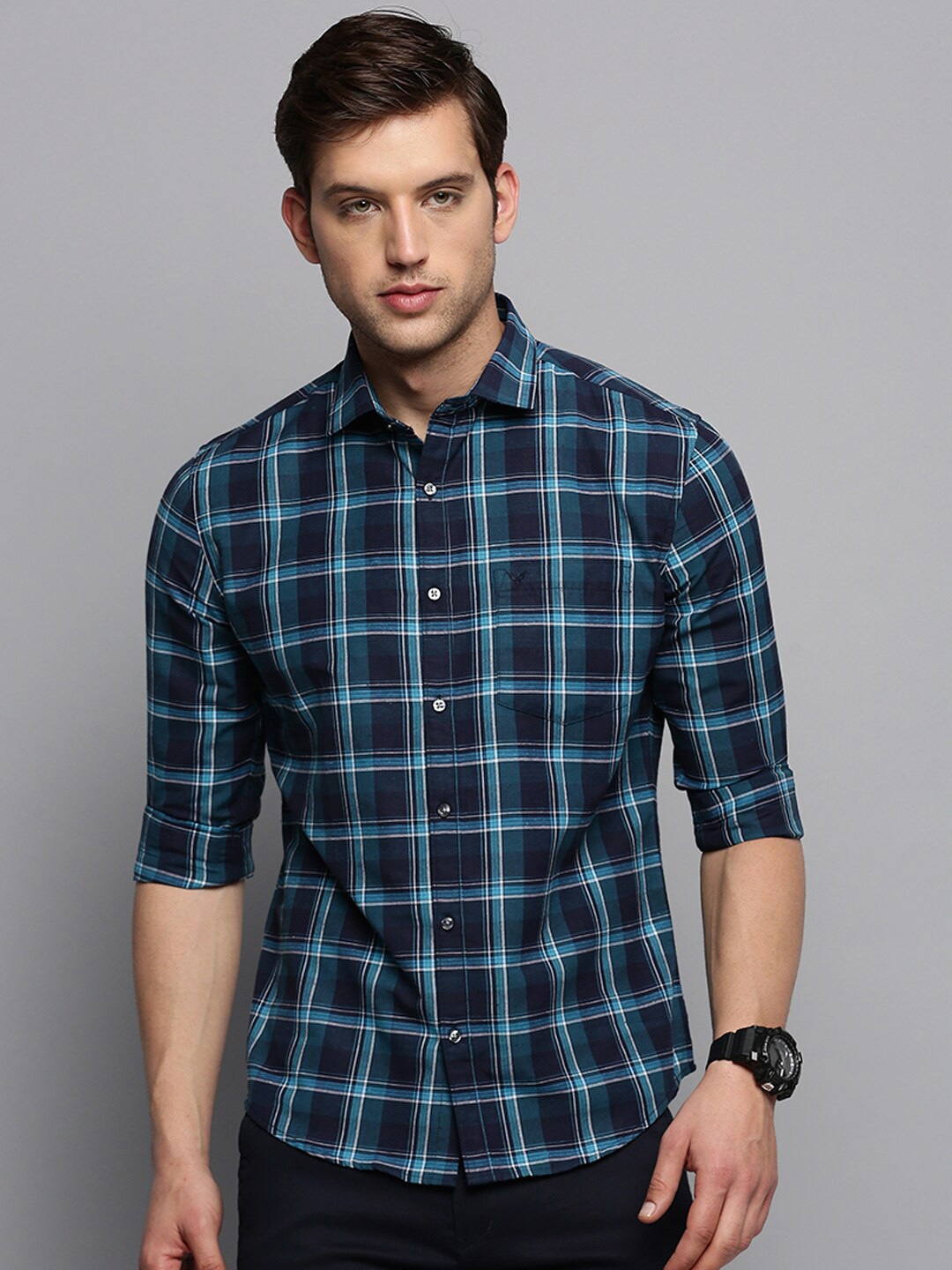 

SHOWOFF Classic Tartan Checked Casual Cotton Shirt, Navy blue