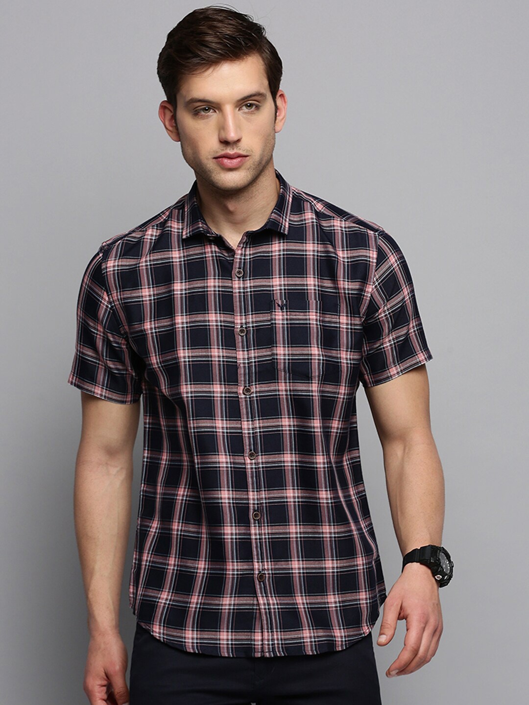 

SHOWOFF Classic Checked Twill Weave Cotton Casual Shirt, Navy blue