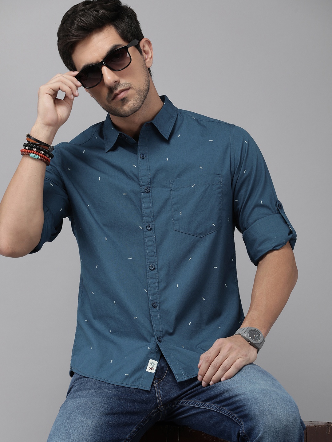 

The Roadster Lifestyle Co. Men Pure Cotton Geometric Printed Casual Shirt, Blue