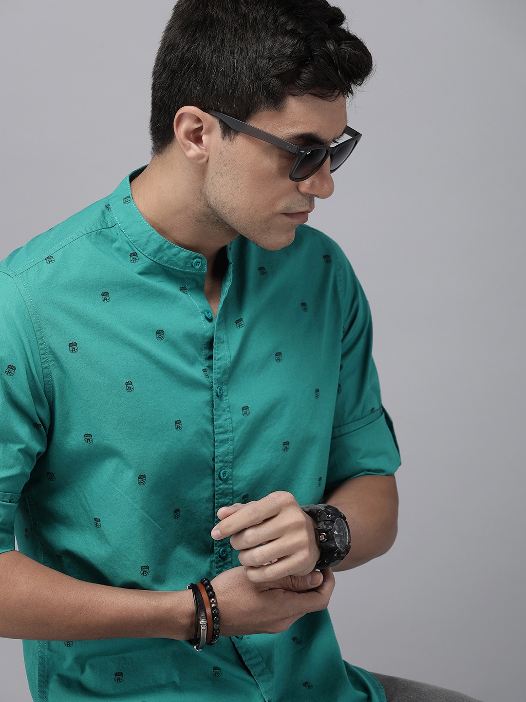 

The Roadster Lifestyle Co. Men Pure Cotton Opaque Printed Casual Shirt, Blue
