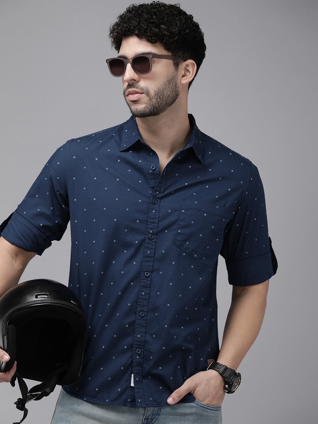 

The Roadster Life Co. Geometric Printed Pure Cotton Casual Shirt, Blue