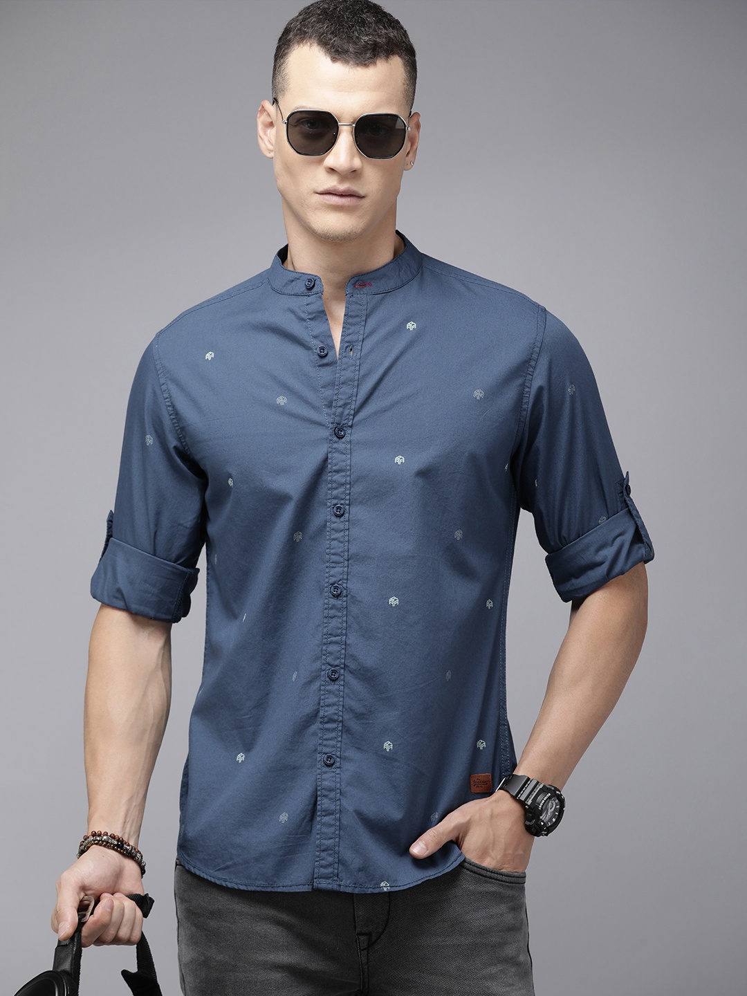 

The Roadster Life Co. Printed Pure Cotton Casual Shirt, Navy blue