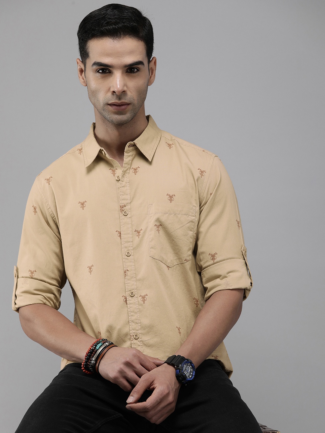 

The Roadster Life Co. Graphic Printed Pure Cotton Casual Shirt, Beige
