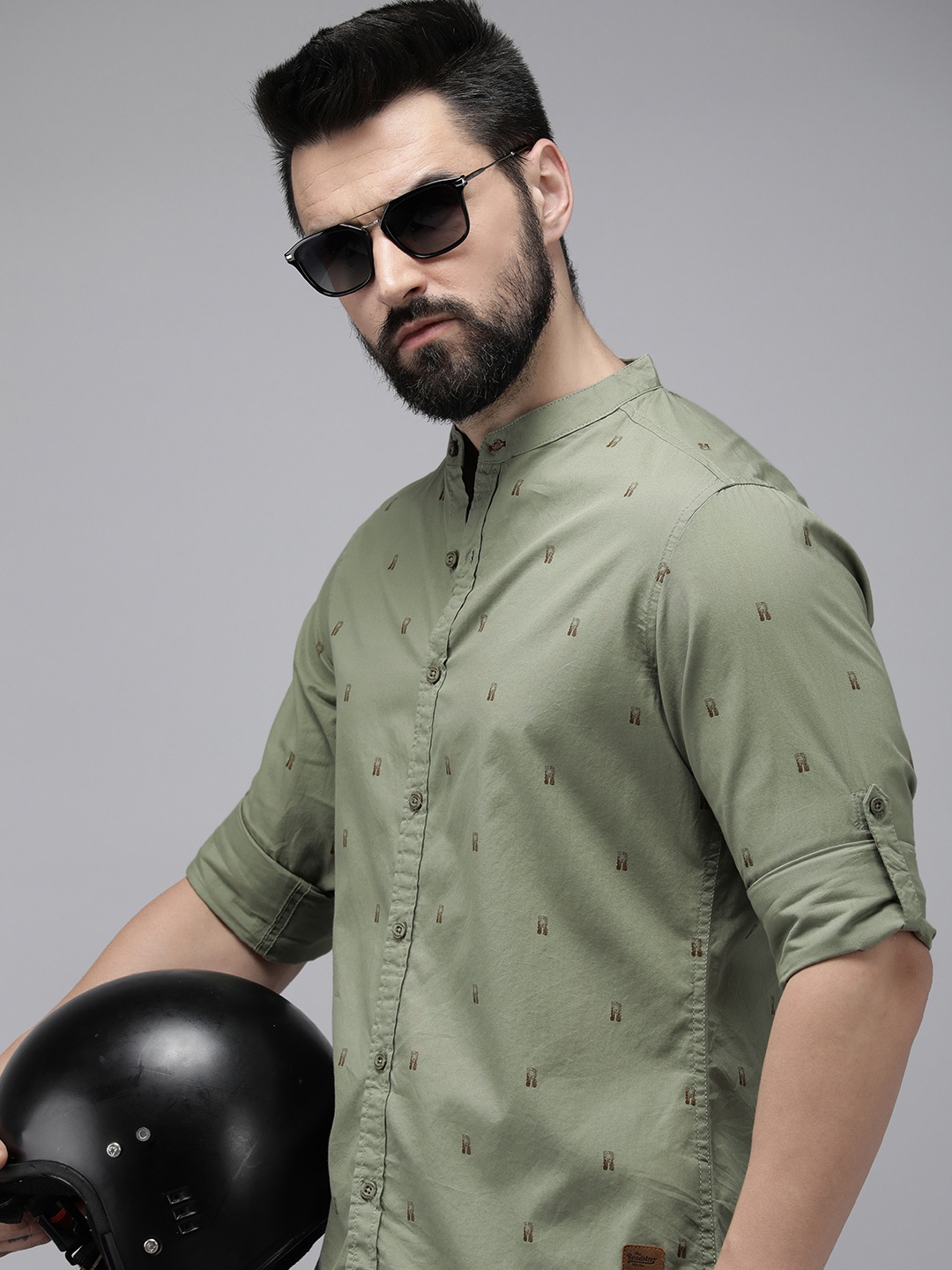 

The Roadster Life Co. Pure Cotton Printed Casual Shirt, Olive