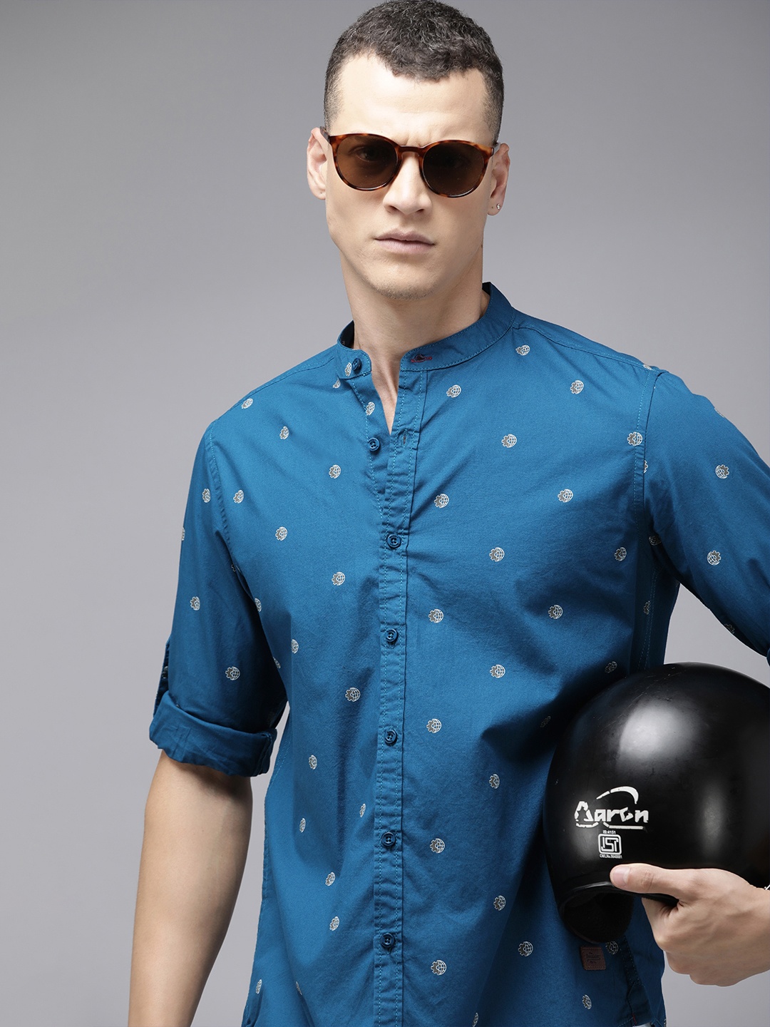 

The Roadster Life Co. Geometric Printed Pure Cotton Casual Shirt, Teal