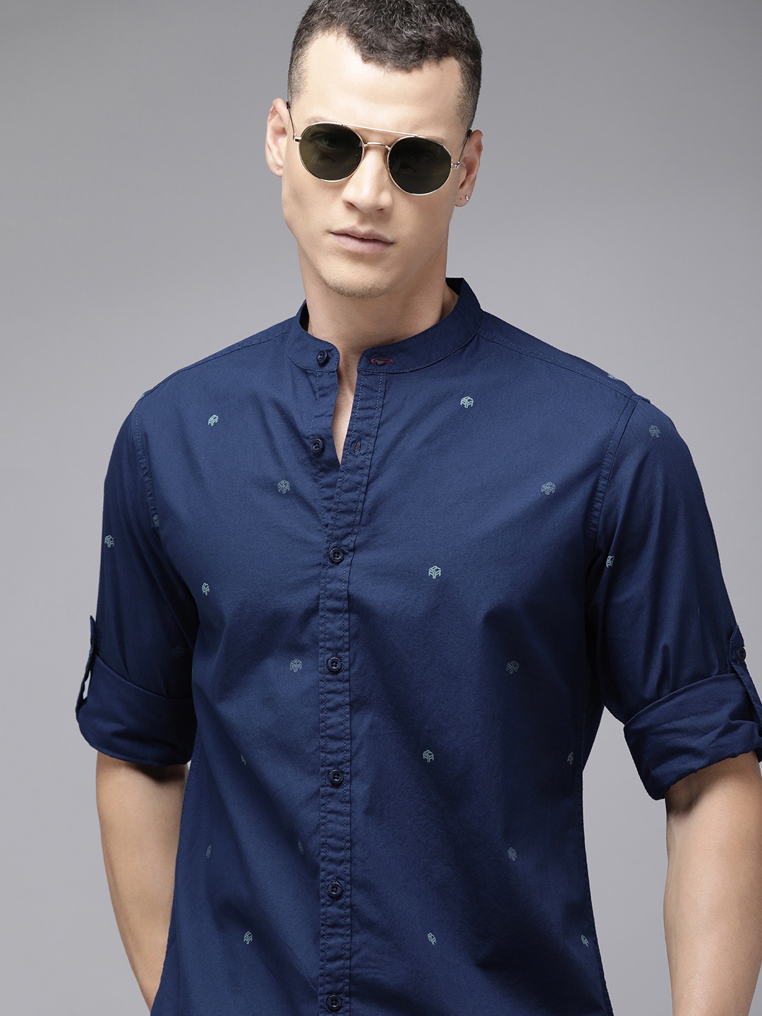 

The Roadster Life Co. Printed Pure Cotton Casual Shirt, Navy blue