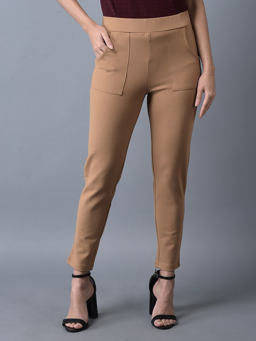 

CANOE Women Slip On Regular Fit Jeggings, Beige