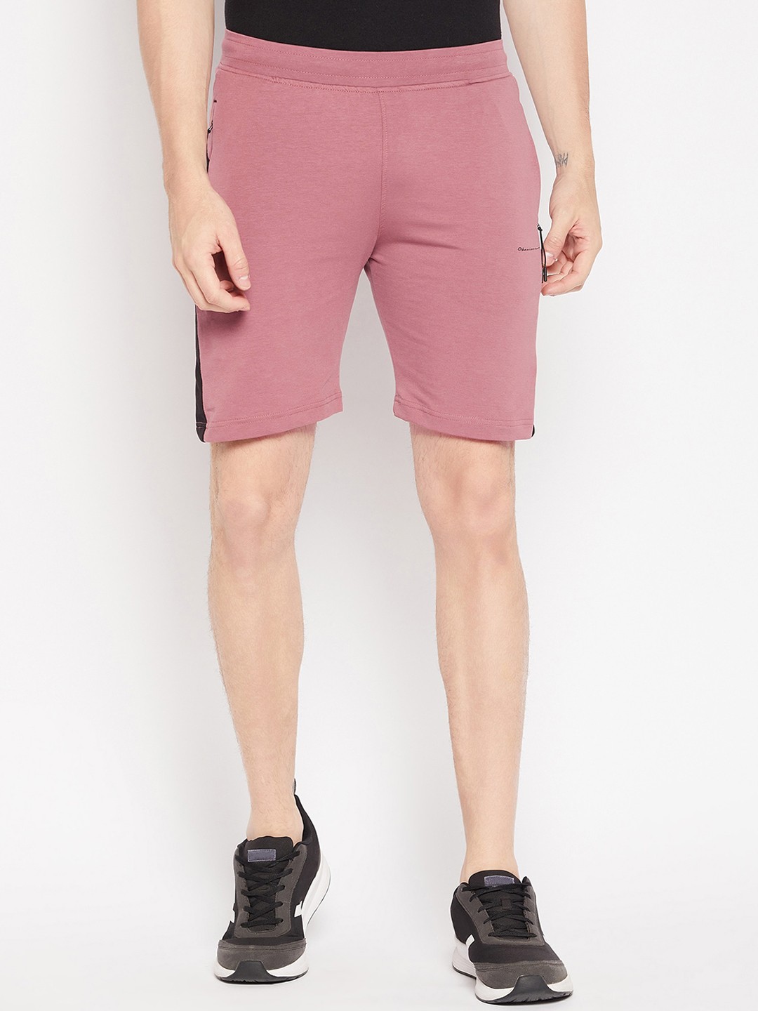 

Okane Men Mid Rise Sports Shorts, Pink