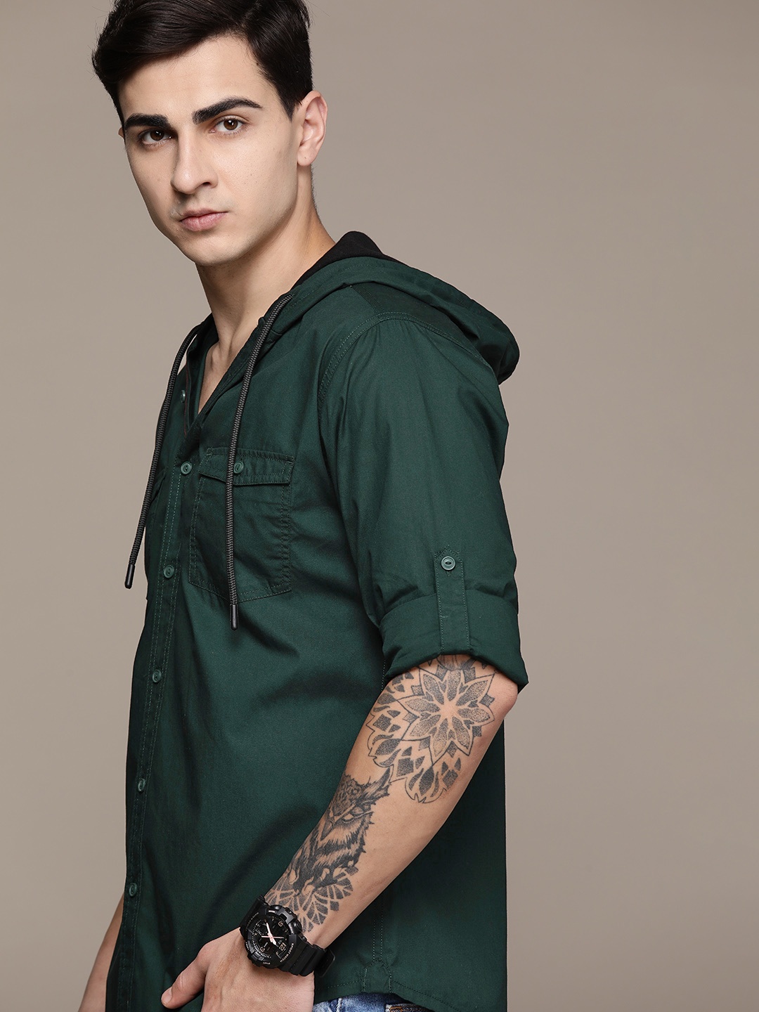 

The Roadster Lifestyle Co. Cotton Hooded Casual Shirt, Green