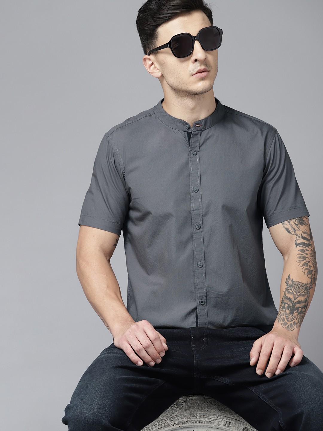 

Roadster Men Pure Cotton Casual Shirt, Charcoal