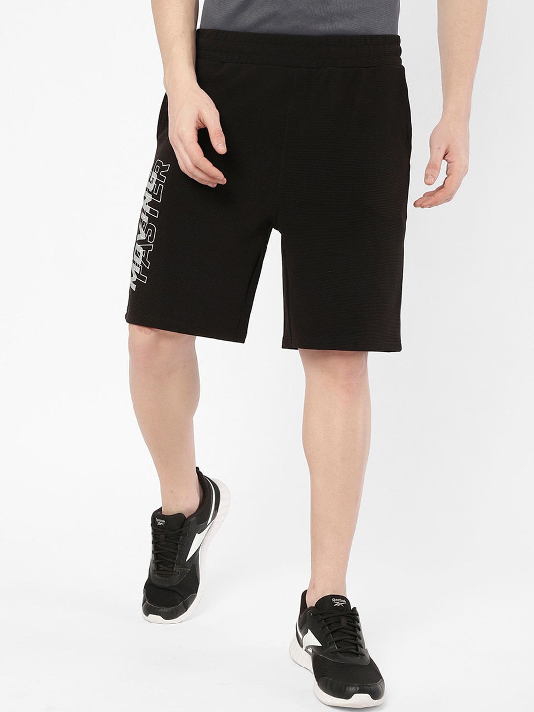 

R&B Men Mid-Rise Regular Fit Shorts, Black