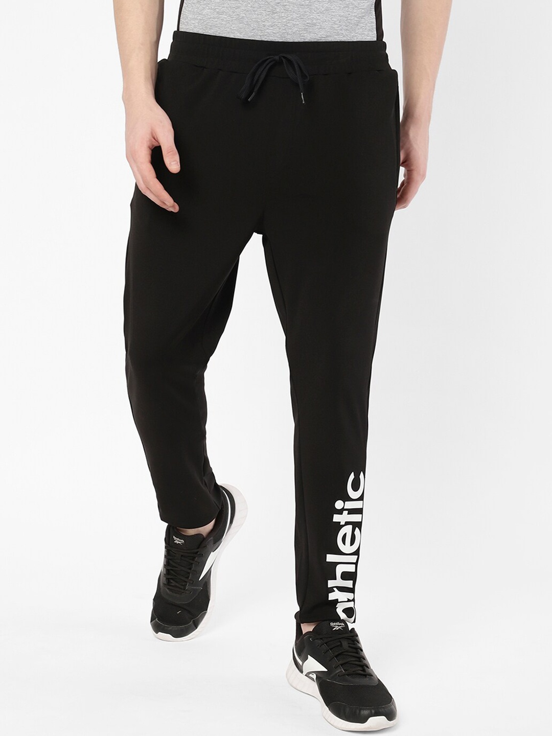 

R&B Men Mid-Rise Track Pants, Black