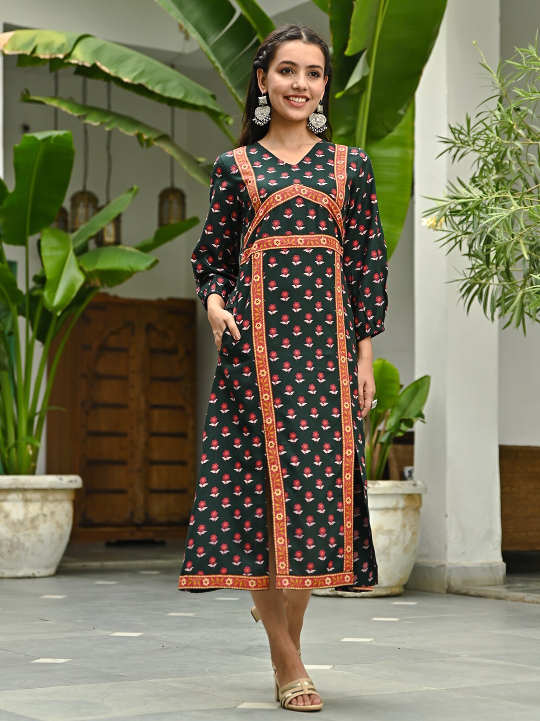 

Rustorange Floral Printed Midi Ethnic Dress, Green
