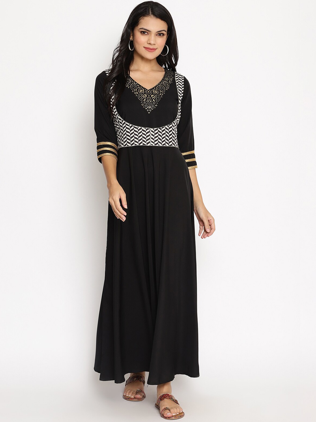 

Ahalyaa Chevron Printed V-Neck Maxi Ethnic Dress, Black