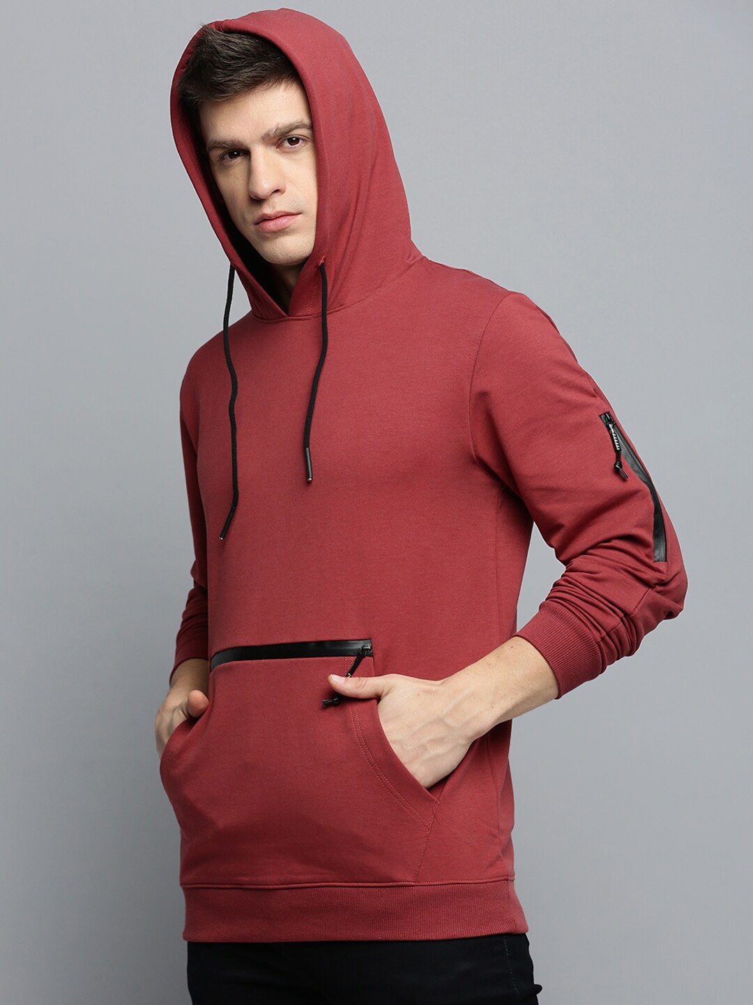 

SHOWOFF Hooded Pullover Sweatshirt, Maroon