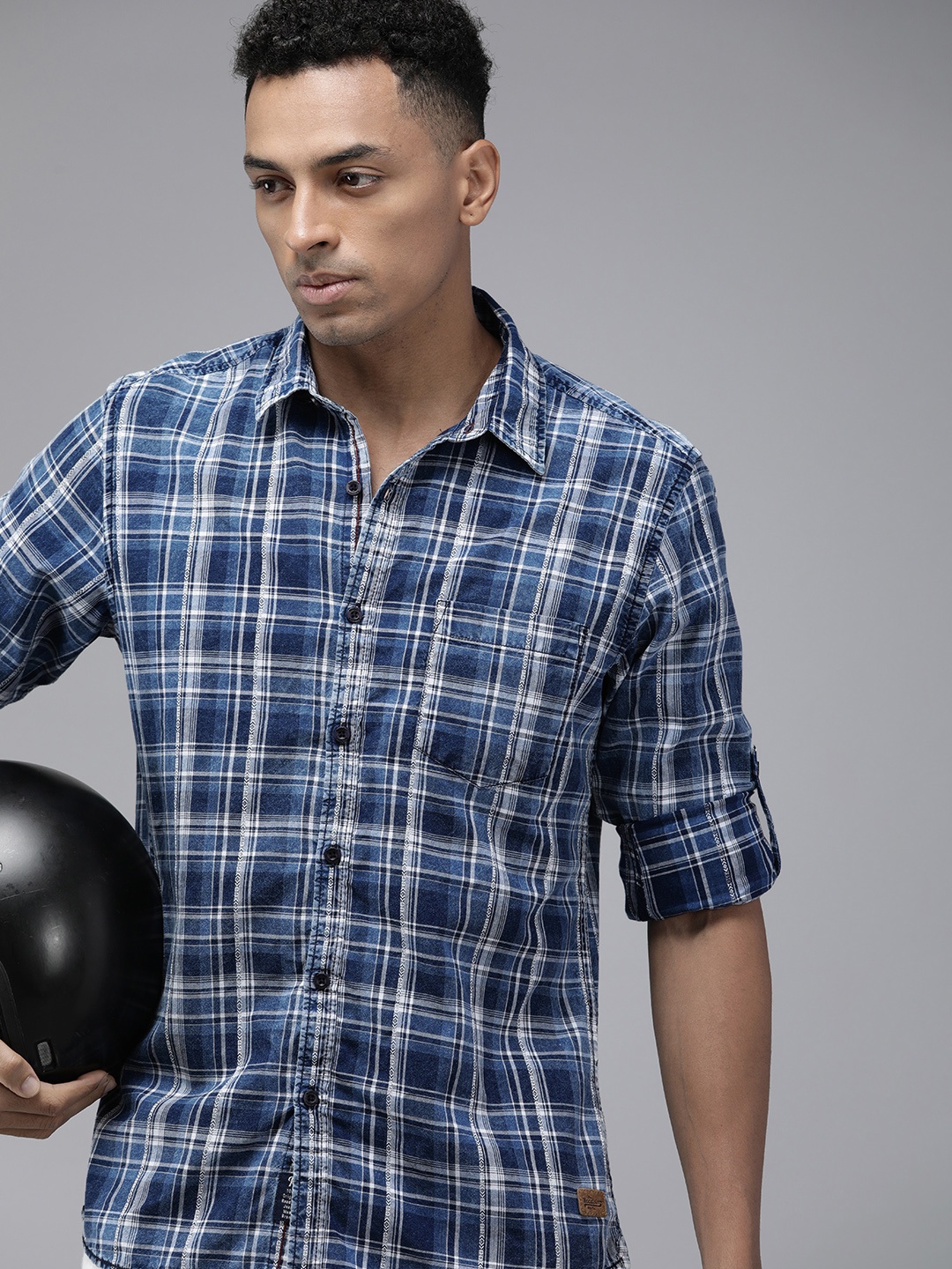 

The Roadster Life Co. Checked Pure Cotton Casual Shirt, Blue