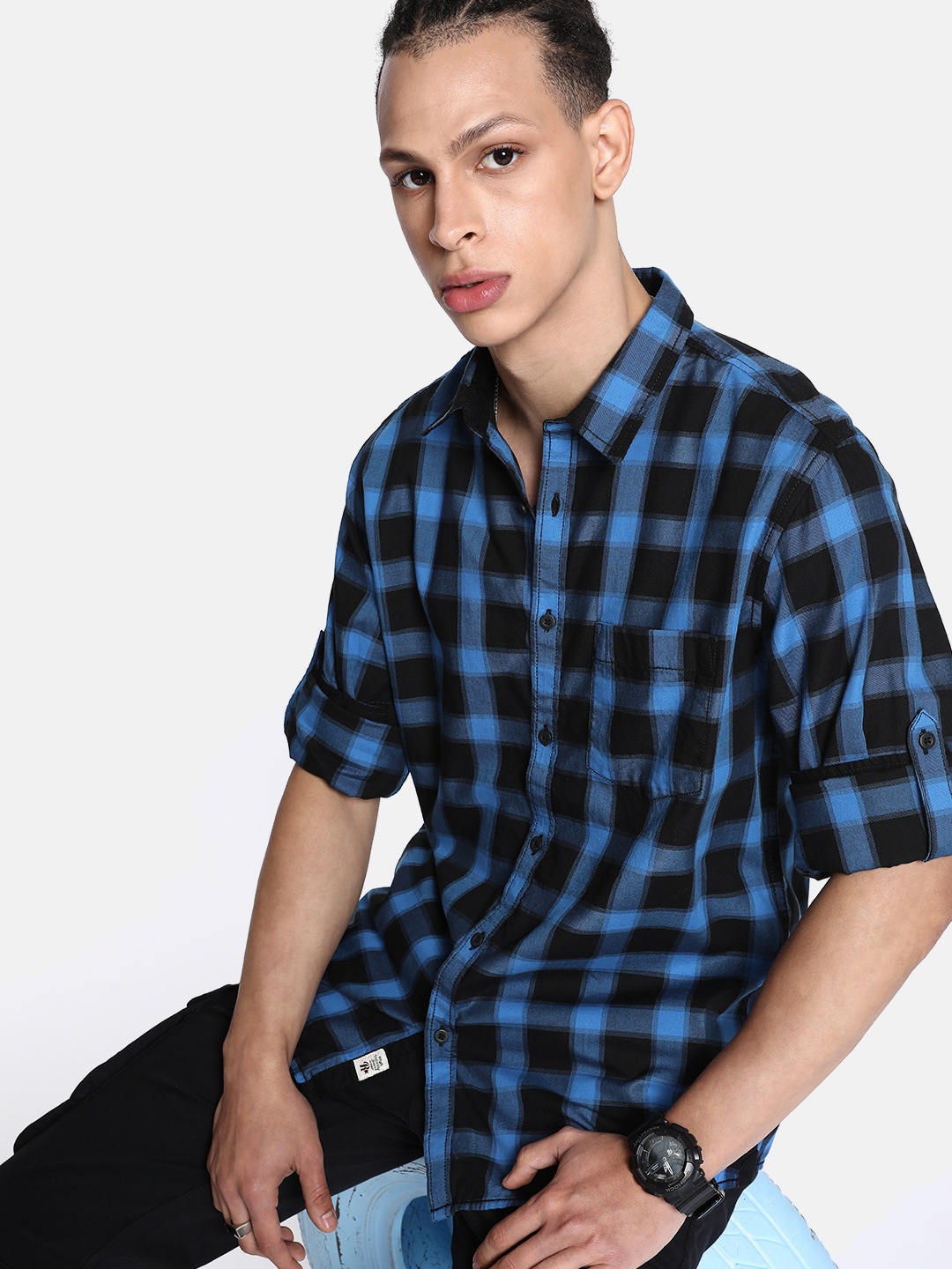 

The Roadster Lifestyle Co. Men Pure Cotton Checked Casual Shirt, Blue