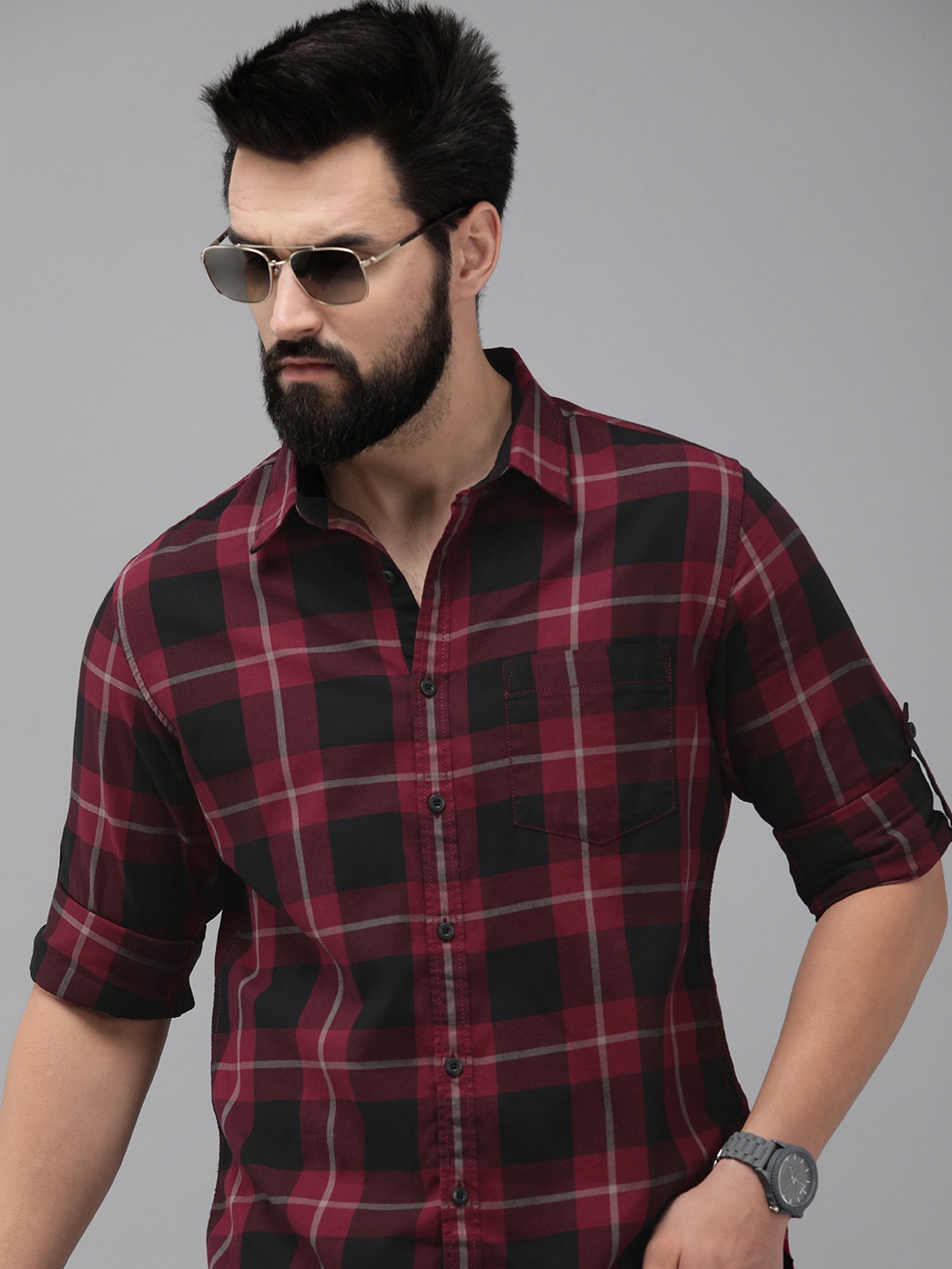 

The Roadster Lifestyle Co. Men Pure Cotton Checked Casual Shirt, Red