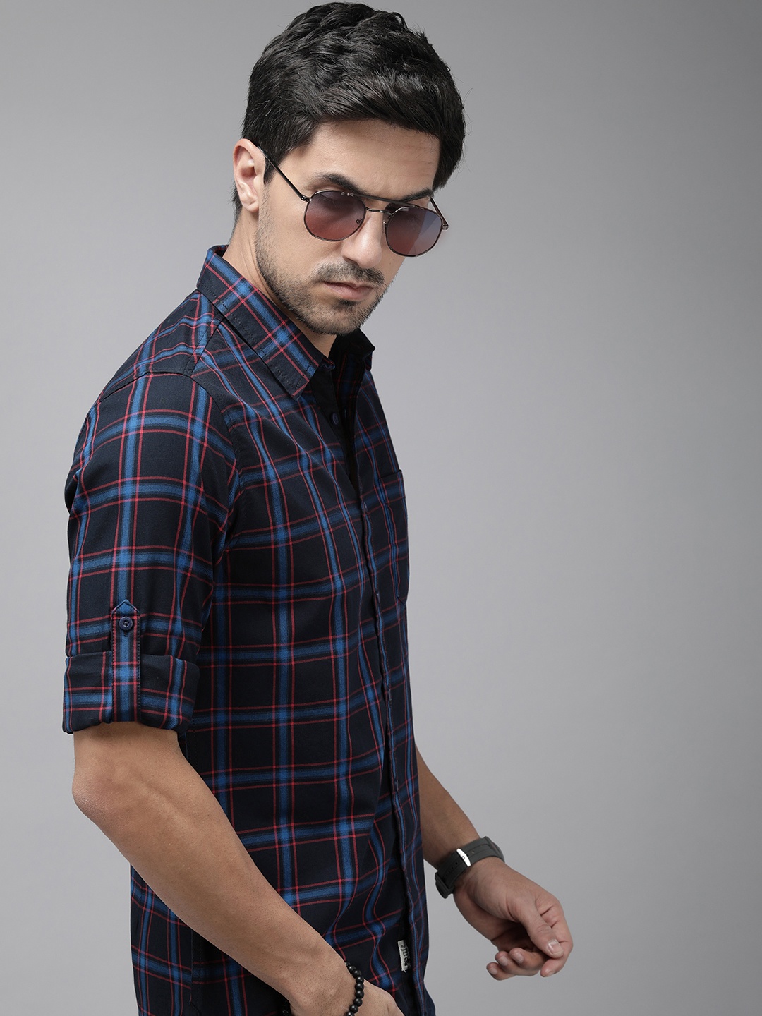 

The Roadster Lifestyle Co. Men Pure Cotton Tartan Checked Casual Shirt, Navy blue