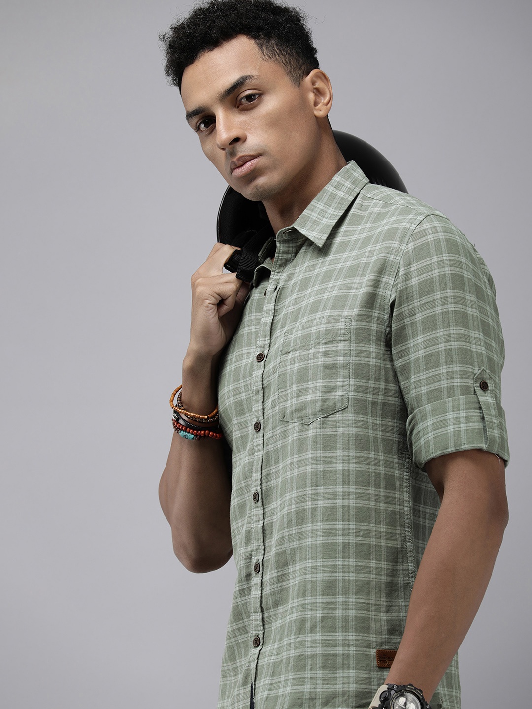 

The Roadster Lifestyle Co. Men Cotton Linen Tartan Checks Casual Shirt, Green