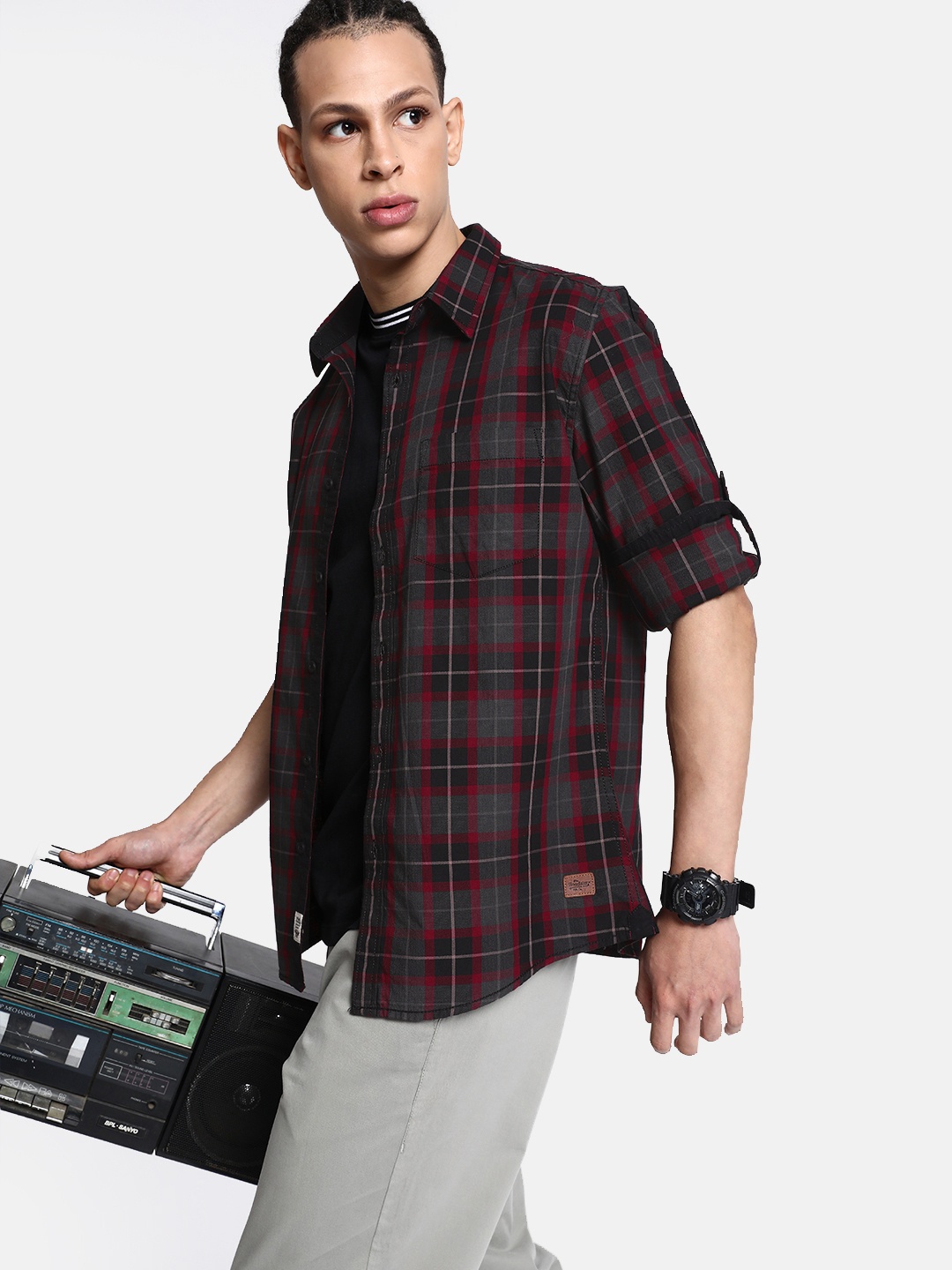 

The Roadster Life Co. Checked Pure Cotton Casual Shirt, Maroon