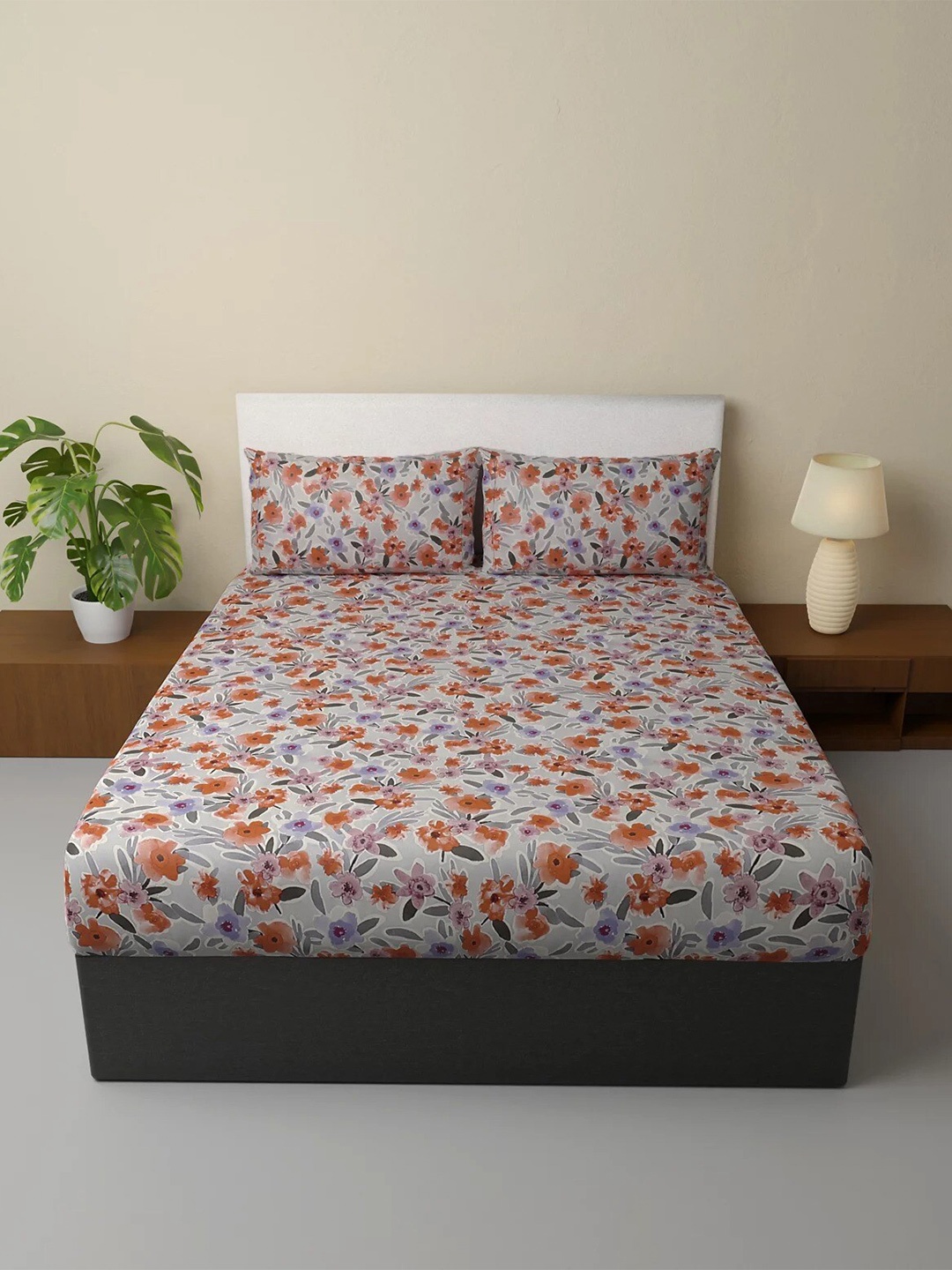 

Marks & Spencer Grey & Brown Floral Queen Bedsheet with 2 Pillow Covers