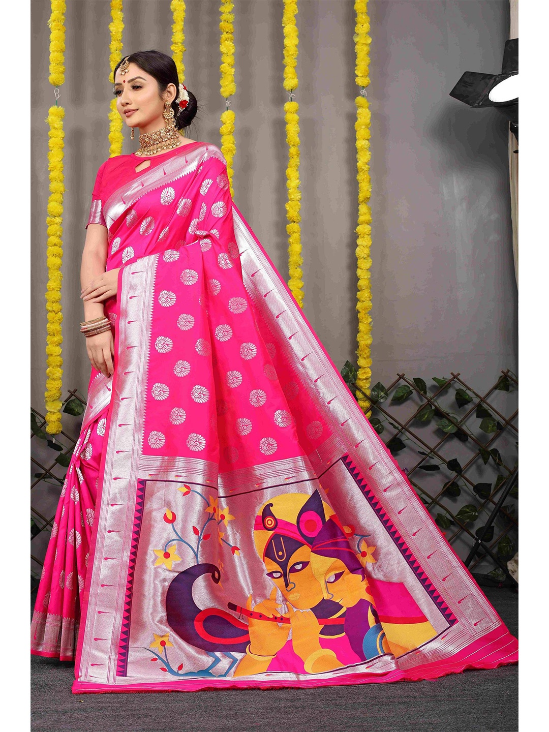 

Anaita Woven Design Zari Pure Silk Banarasi Saree, Pink