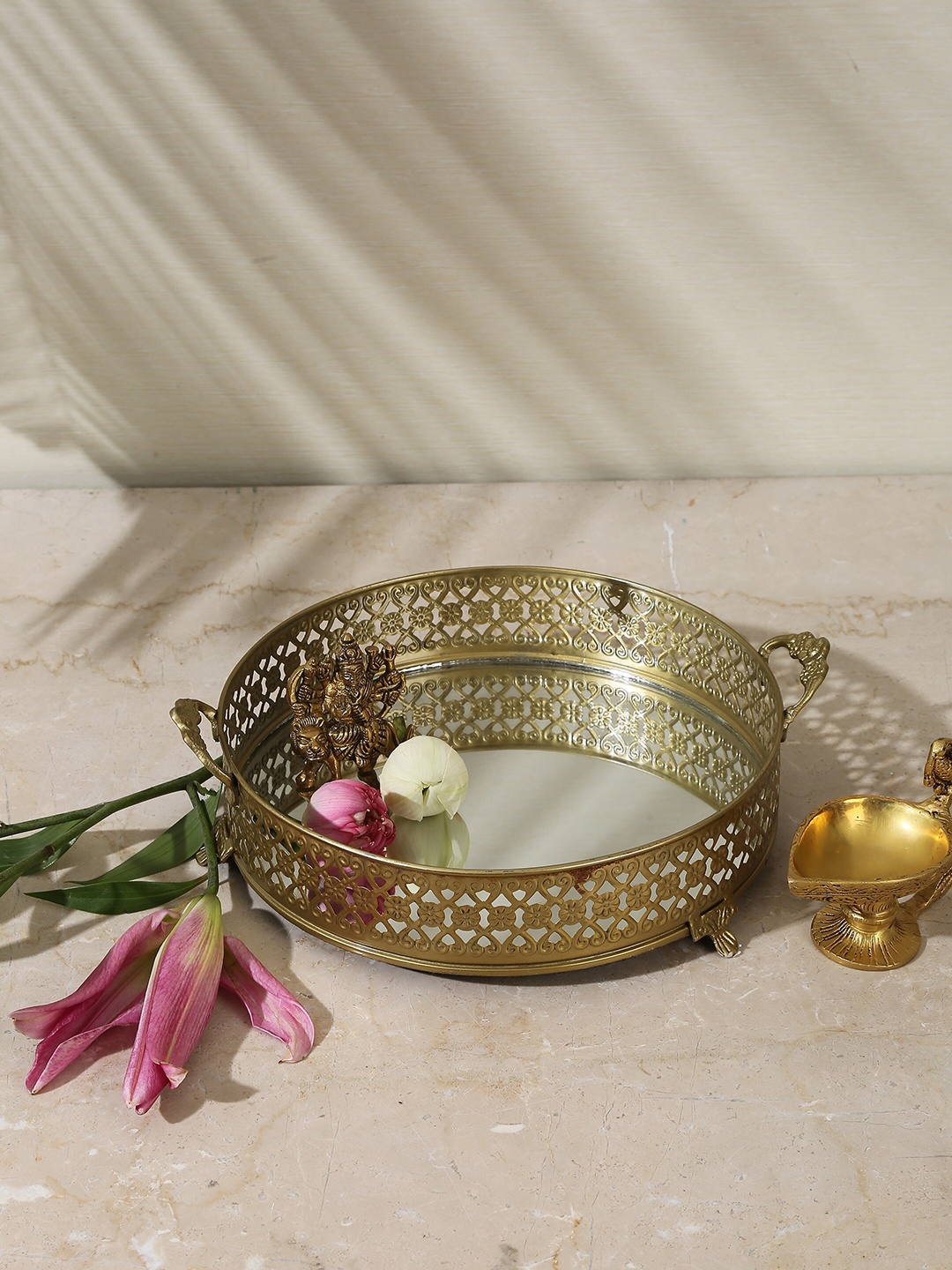 

Amoliconcepts Mirror Platter with Handles, Gold