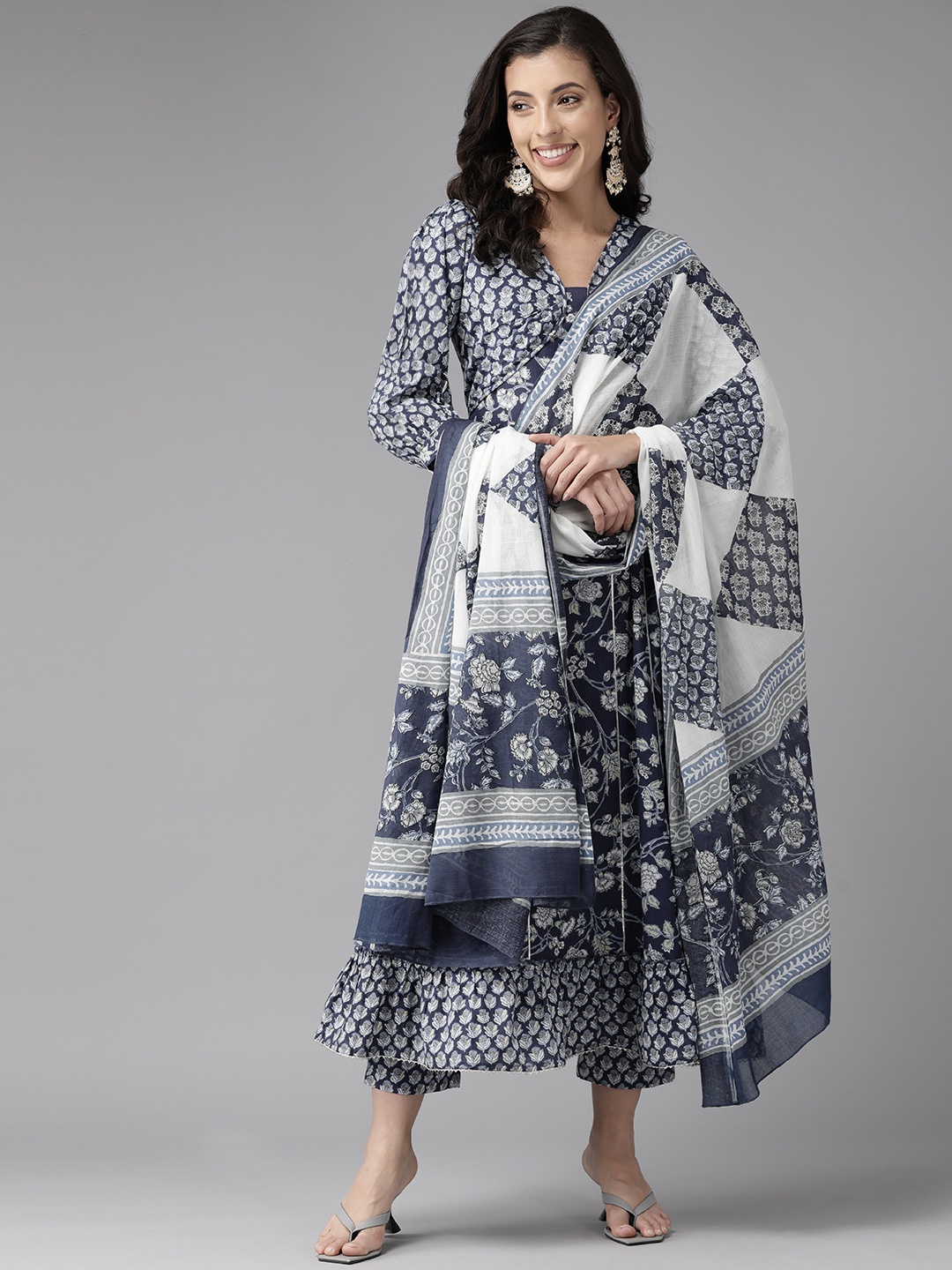 

Prakrti Floral Printed Tiered Sequinned Pure Cotton Kurta with Palazzos & With Dupatta, Navy blue