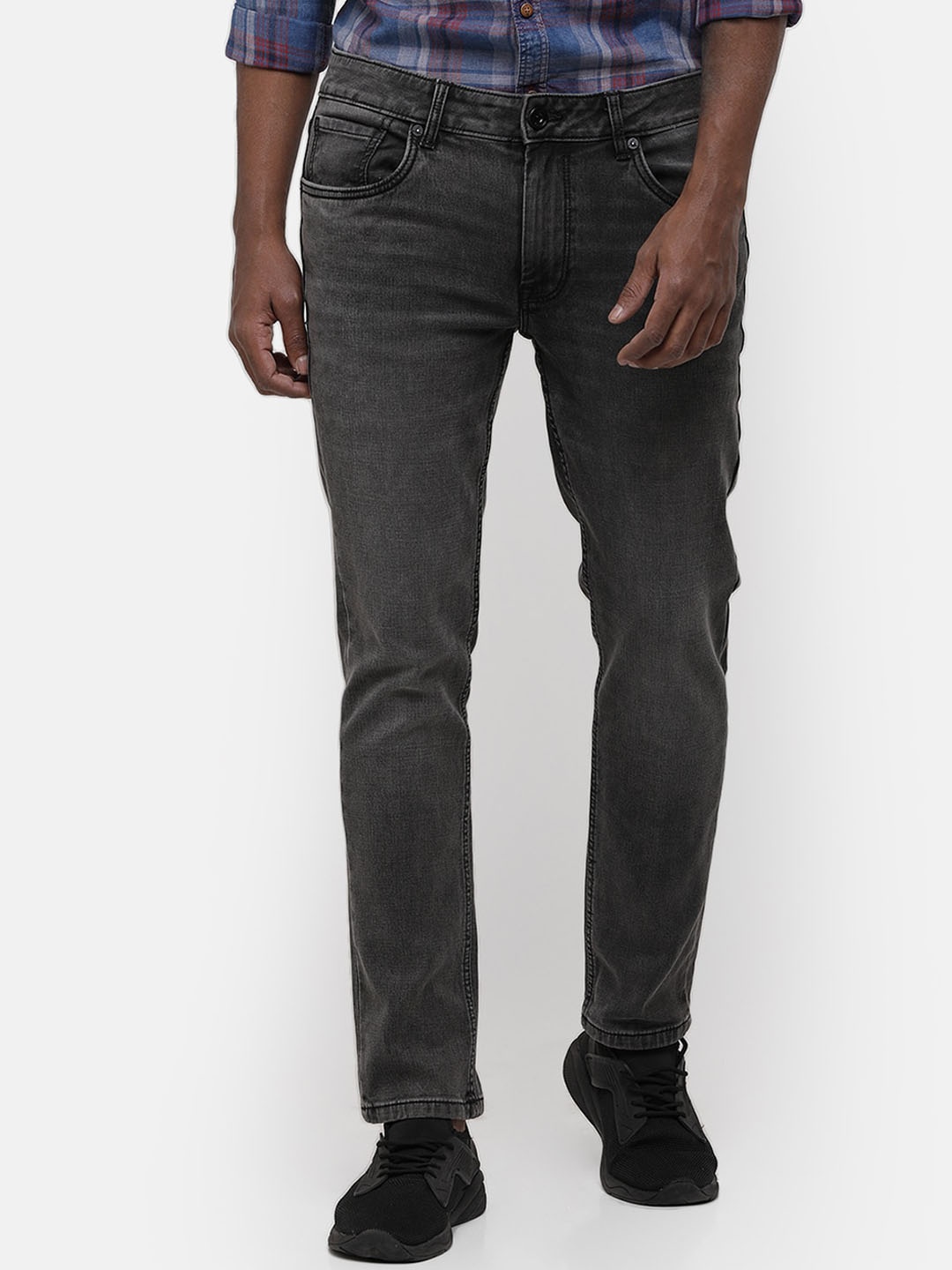 

Voi Jeans Men Skinny Fit Low Distress Light Fade Jeans, Grey