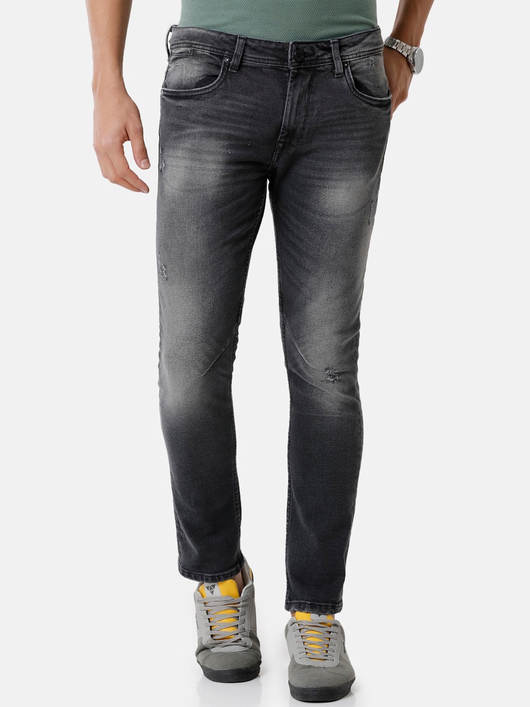 

Voi Jeans Slim Fit Mildly Distressed Heavy Fade Cotton Jeans, Black