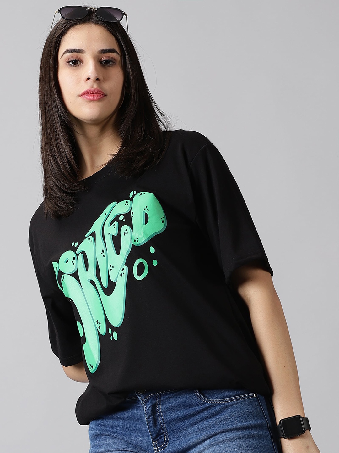 

Rodzen Typography Printed Pure Cotton Loose Fit T-shirt, Black
