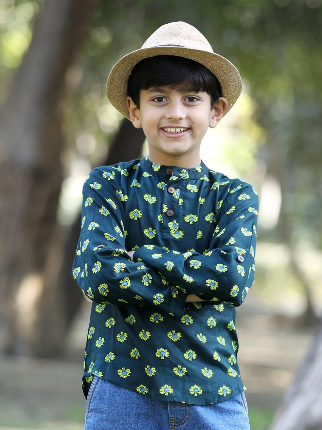 

Cutiekins Boys Floral Printed Band Collar Roll-Up Sleeve Shirt, Green