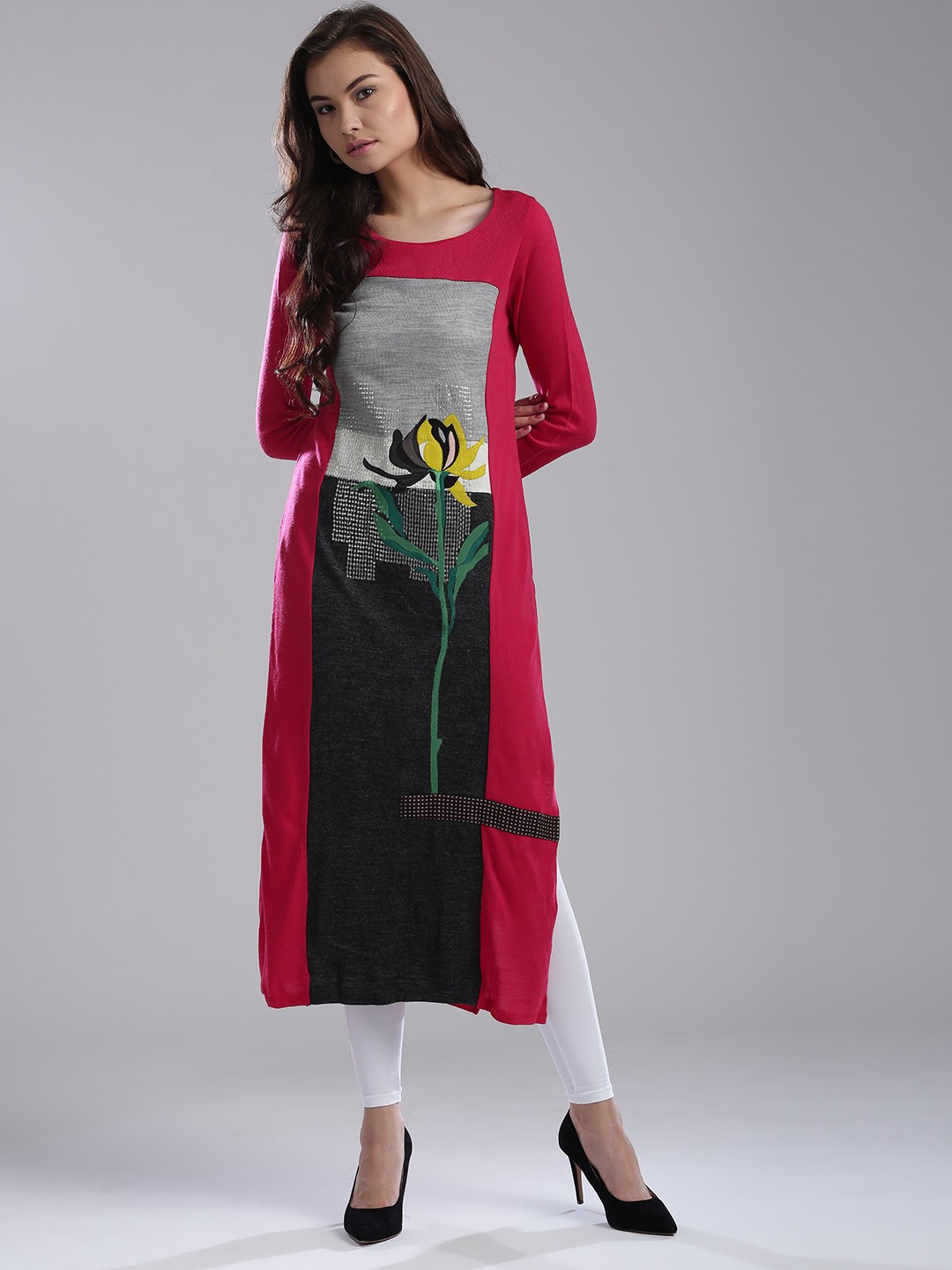 

W Women Pink & Grey Melange Colourblocked Winter Straight Kurta