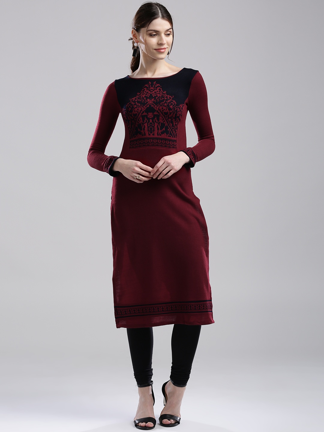 

W Women Maroon Woven Design Straight Kurta