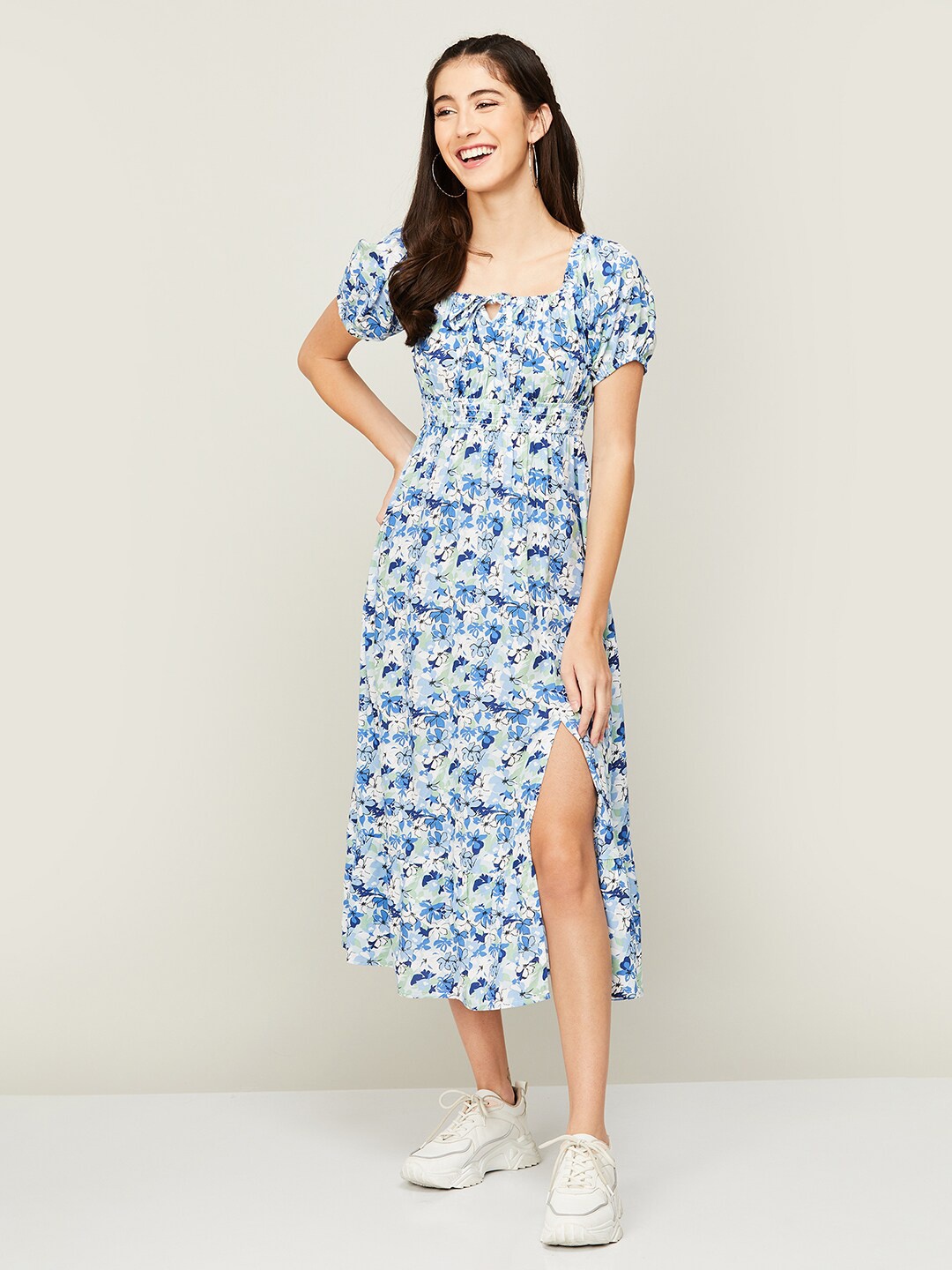 

Ginger by Lifestyle Floral Printed Tie-Up Neck A-Line Midi Dress, Blue
