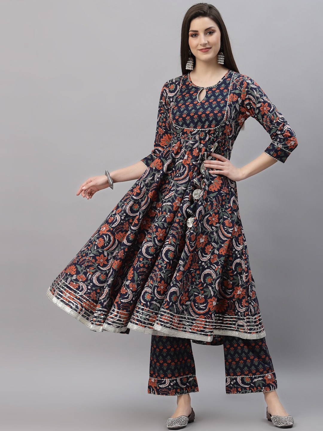 

Rudra Bazaar Floral Printed Gotta Patti Pure Cotton Kurta with Trousers, Blue