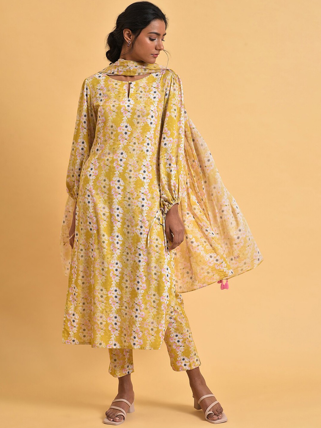 

W Floral Printed Kurta with Trousers & Dupatta Set, Yellow