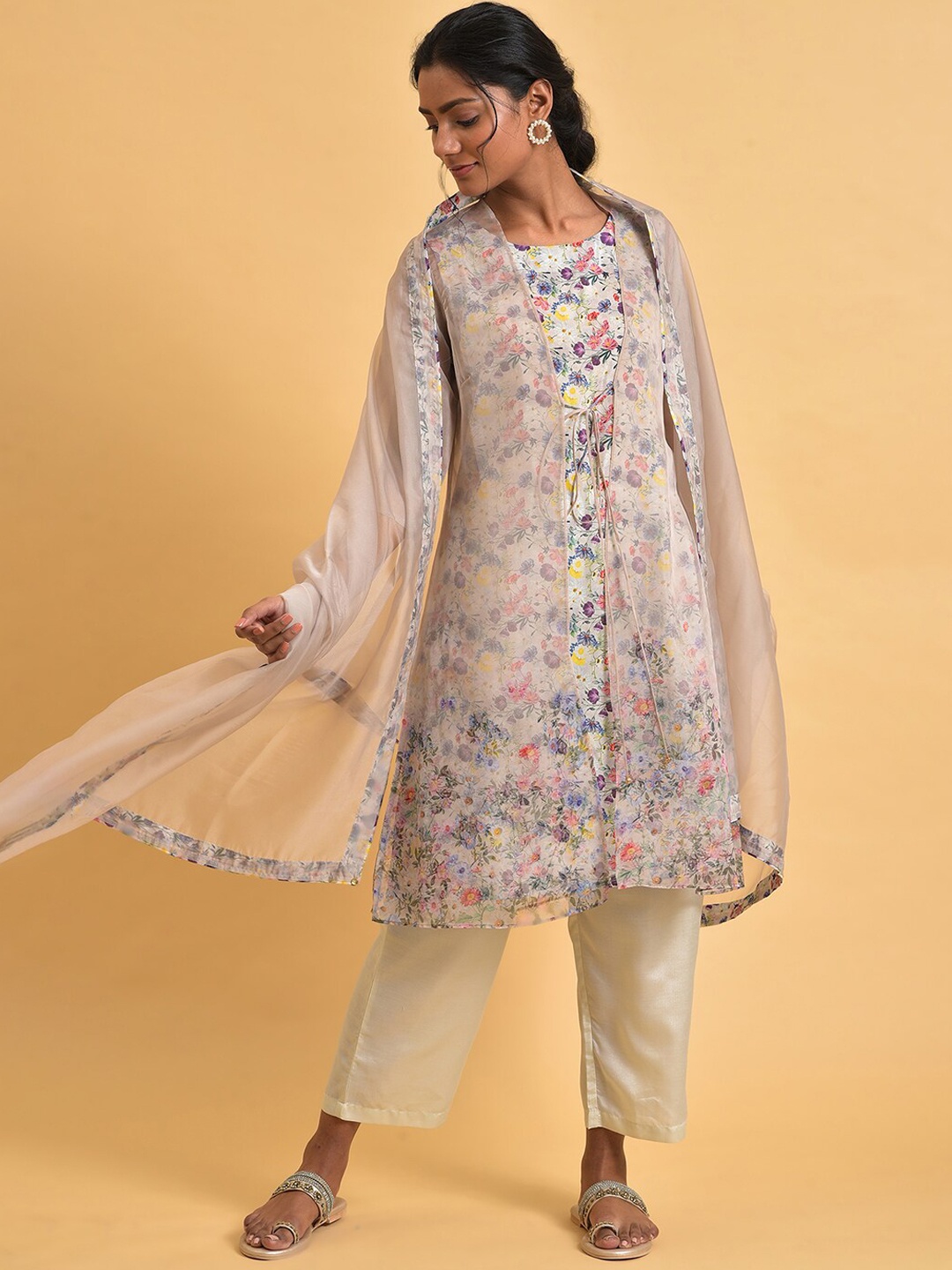 

W Floral Printed Organza Layered A-Line Kurta with Trousers & With Dupatta, Off white