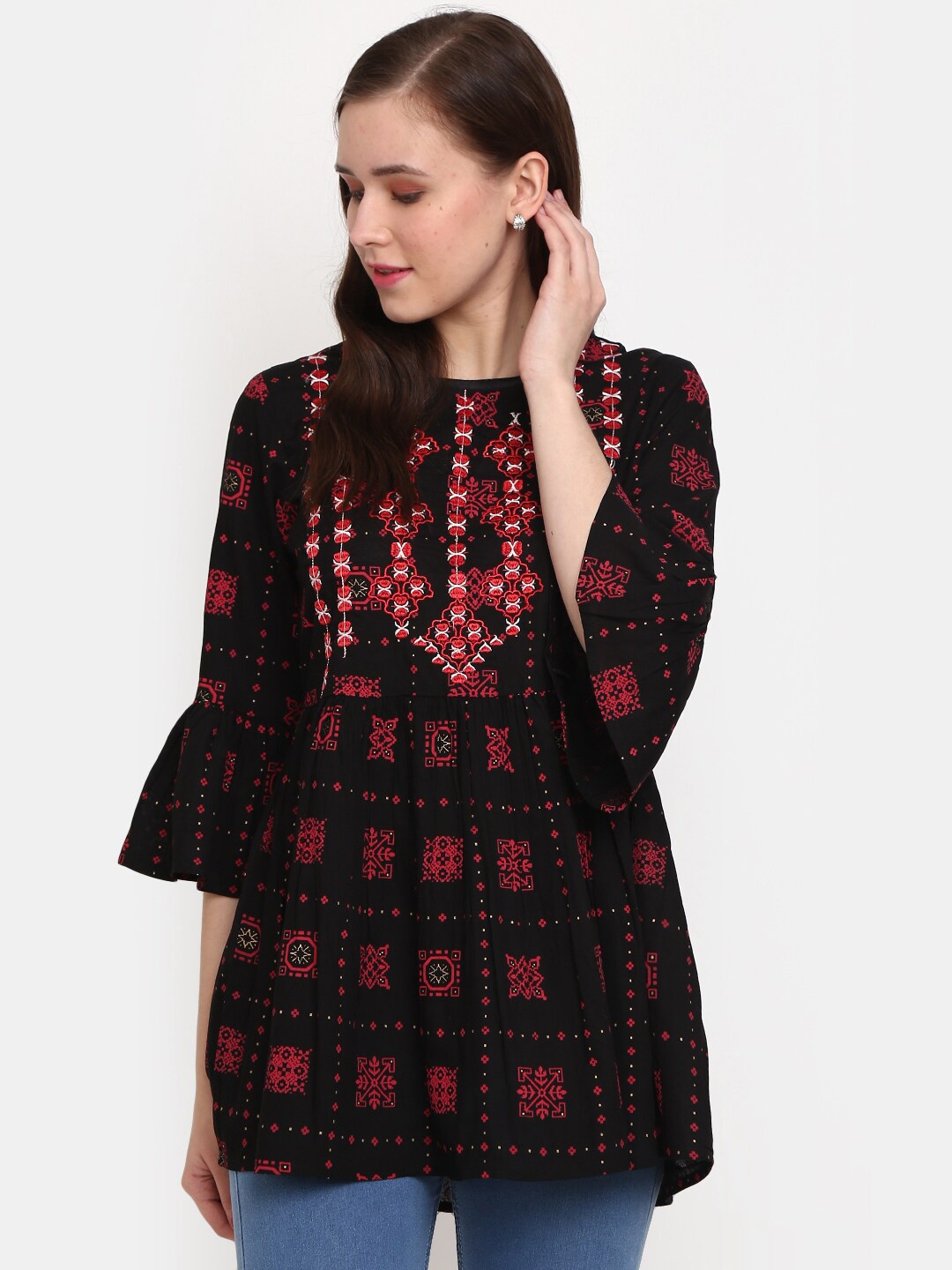 

V-Mart Ethnic Motifs Printed Mirror Work Mirror Work Kurti, Black